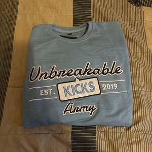 Unbreakable Kicks sweatshirt Size XXl sky blue Limited Edition Hoodie Ubk Army R